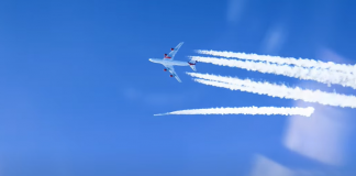 Virgin Orbit uses a 747 to launch rockets into space